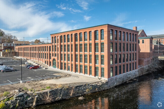 South Facing Units on the Blackstone River - Roosevelt Mills