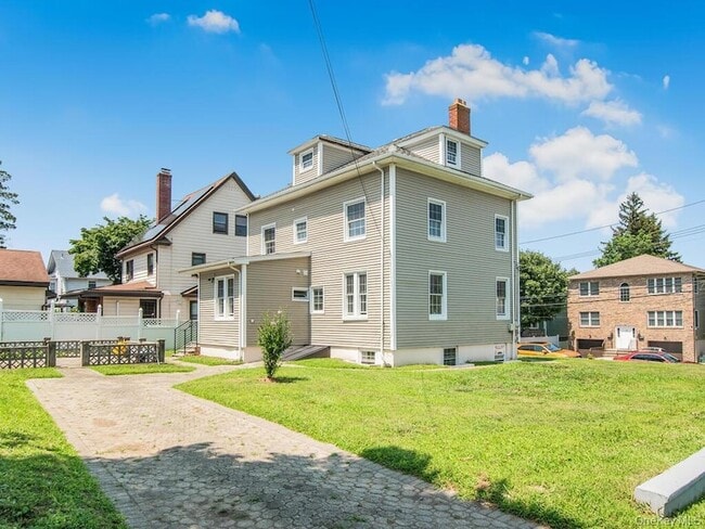 Photo - 70 Normandy Rd