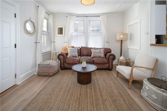 Photo - 18 Meeting St