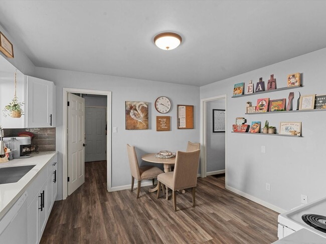 Photo - Single Level, Brick duplex