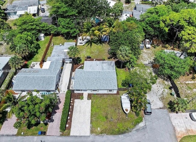 Photo - 1480 SW 26th Ave