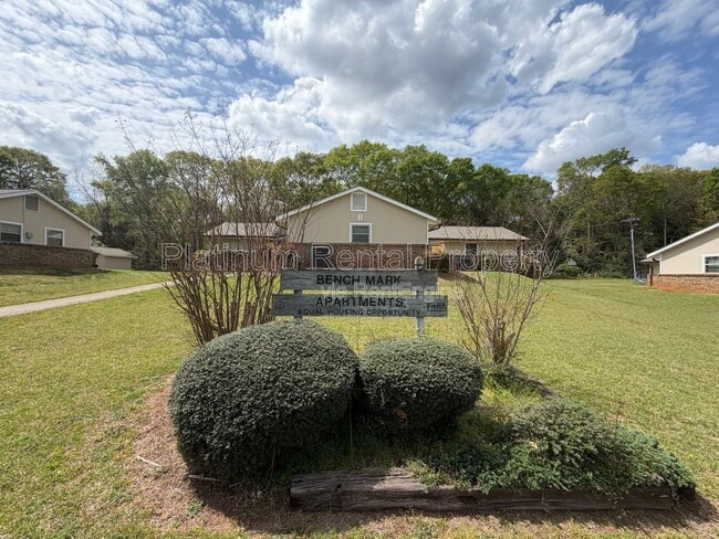 Photo - 1492 Waverly Way Unit B-3