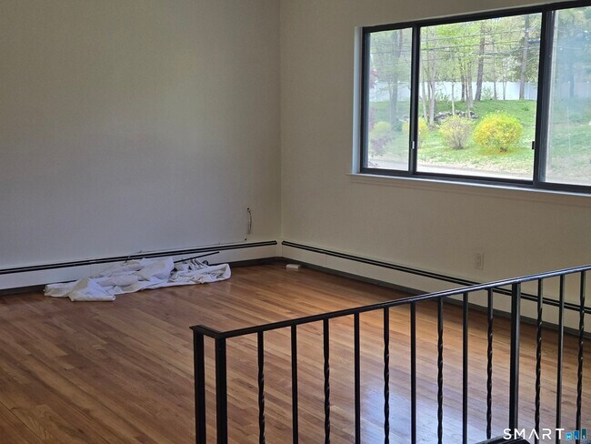 Photo - 17 Loughran Ave