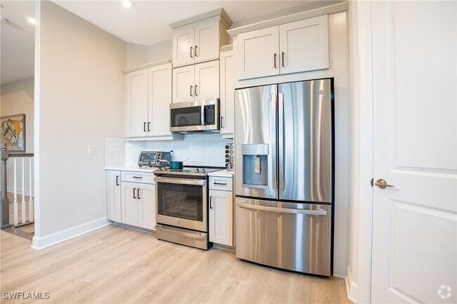 Building Photo - 15257 Zeno Wy Unit 201 Rental
