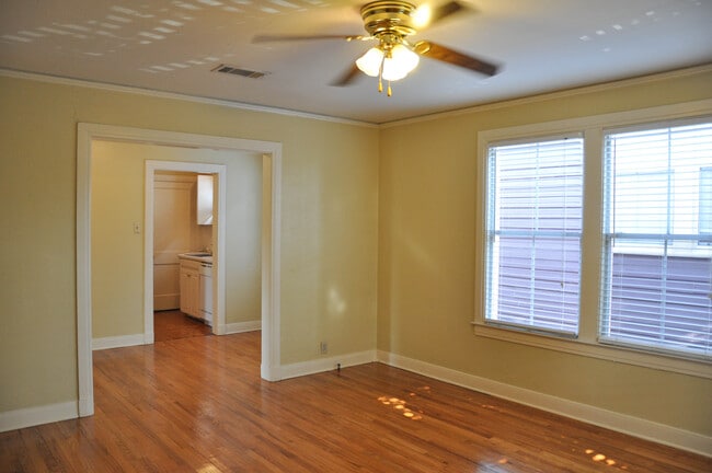 Photo - 912 N 6th St Apartment Unit 912