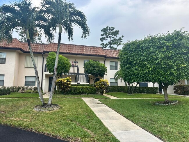 Photo - 7281 Golf Colony Ct Unit 204