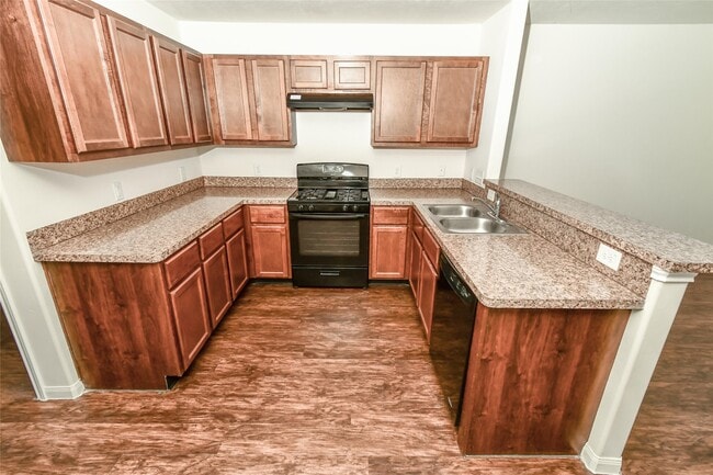 Building Photo - 21202 Grand Field Ct