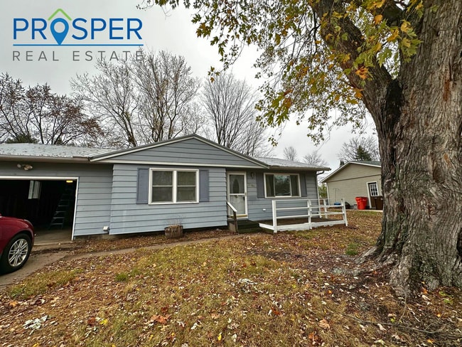 Photo - Convenient Living in the Heart of Eau Claire