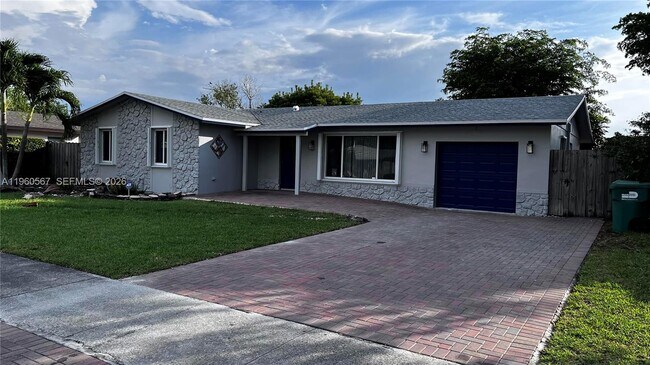 Photo - 7700 SW 132nd Pl