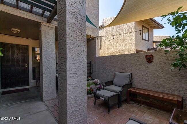Photo - 2232 W Lindner Ave