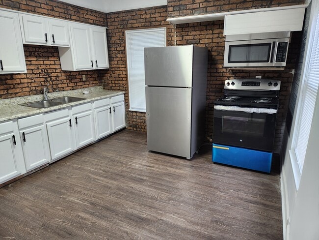 Building Photo - 1513 Blair Ave Rental