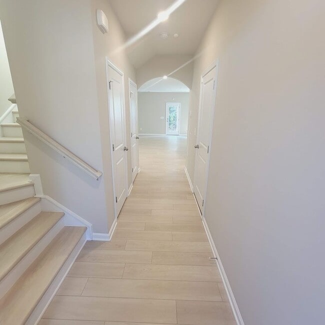 Photo - End Unit; 3Br/2.5BA Townhouse