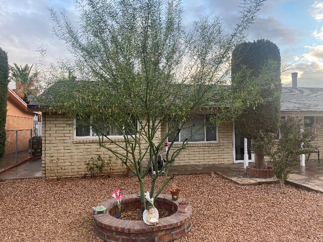 Photo - 7116 Orange Tree Ln