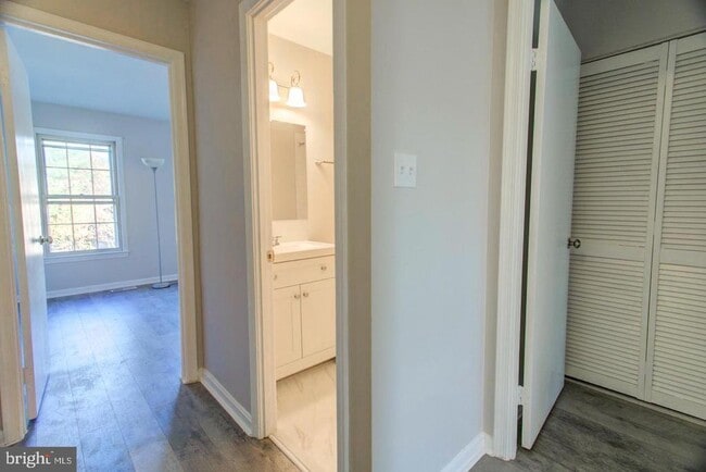 Photo - 5416 New London Park Dr