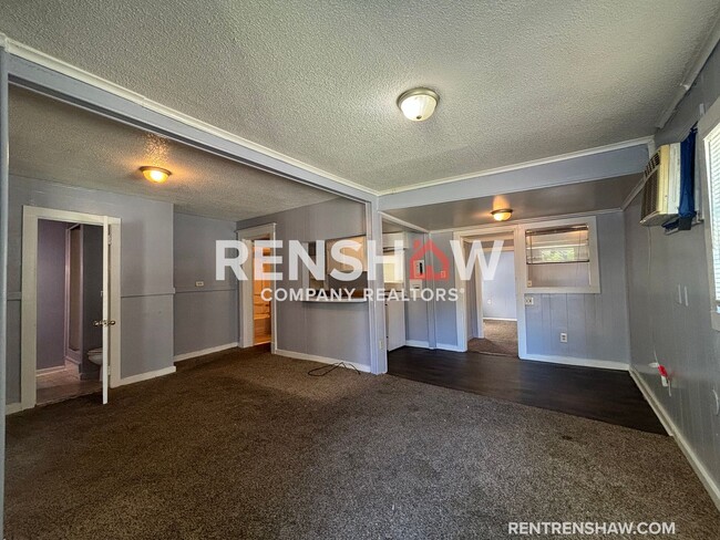 Photo - INCENTIVE: $99 Move in Special with Approv...