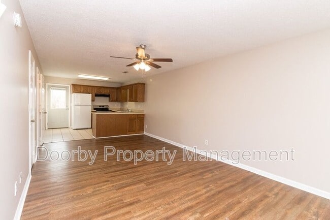 Photo - 464 Guyler St Unit 464