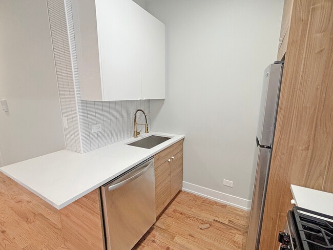 Photo - 2127 W 18th St Unit 2F