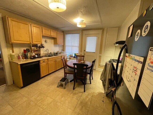 1 Manning Blvd Unidad 1 Manning Left