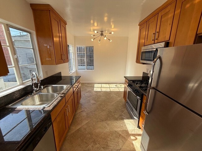 Photo - 1811 Garfield Pl Unit 9J