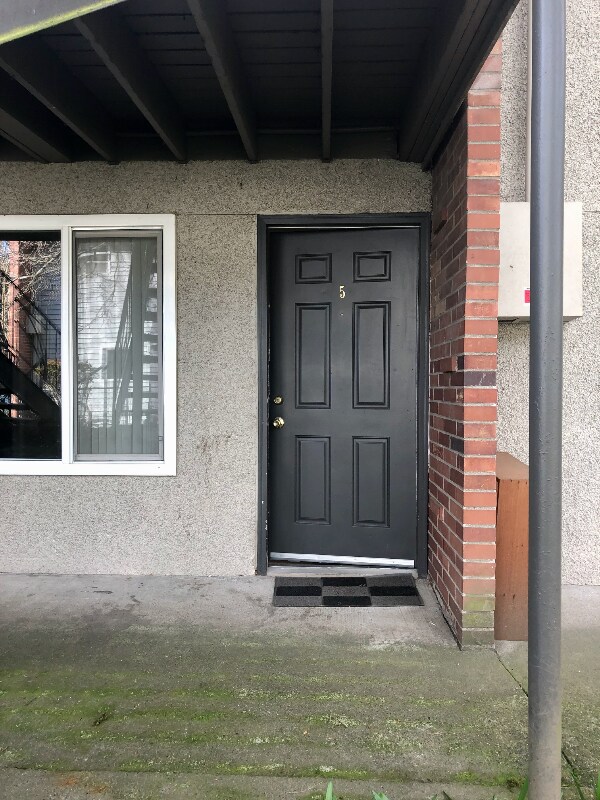 Photo - 3604 NE 73rd Pl