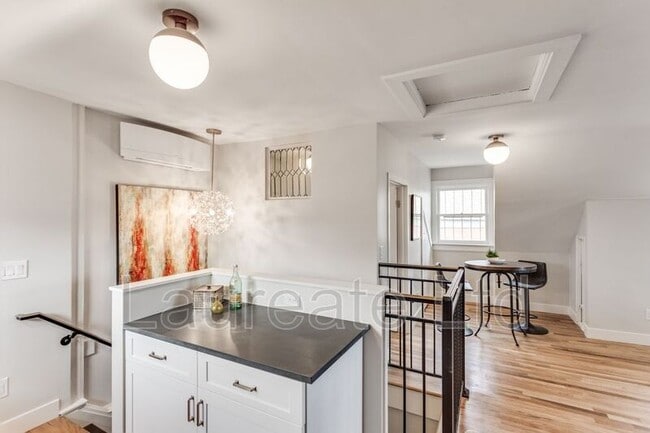 Photo - 1452 Detroit St Unit #4