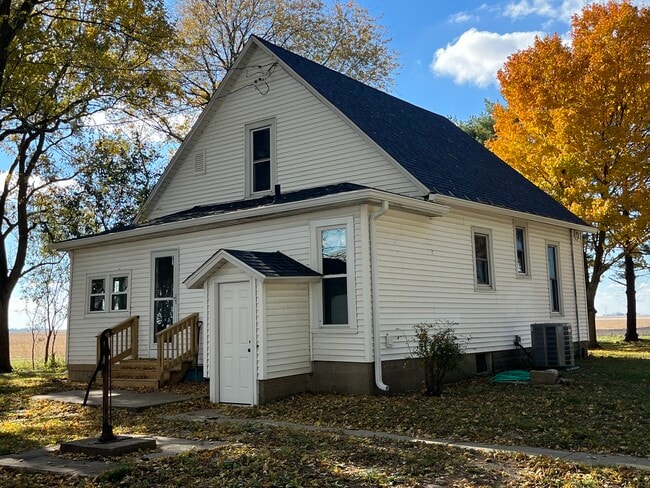 Photo - 14044 Strawn Rd