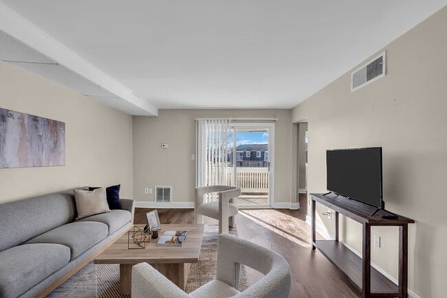 Chateau Apartments