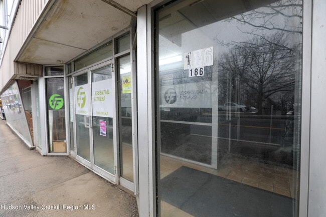 Building Photo - 184-186-186 Broadway