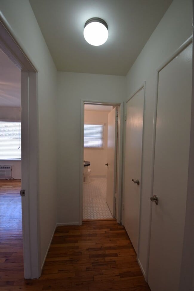 Photo - 5220 Radford Ave Unit 5226-01