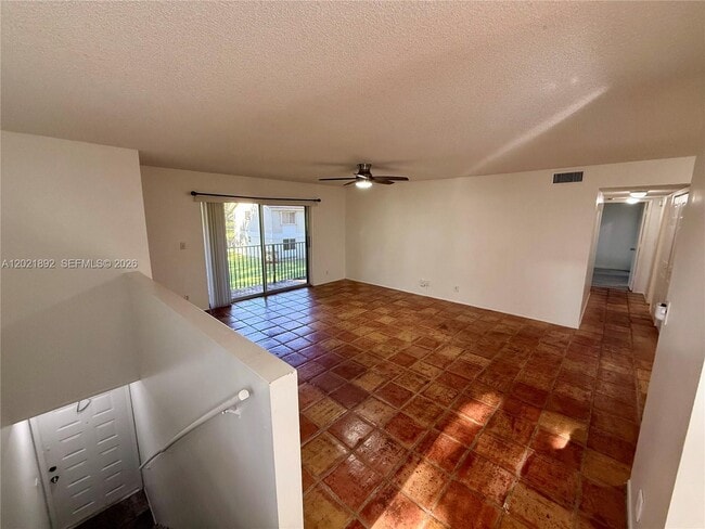 Photo - 110 Gardens Dr Unit 203