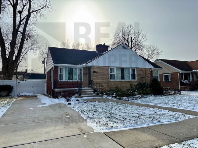 Photo - Charming 3bed/2bath Available NOW