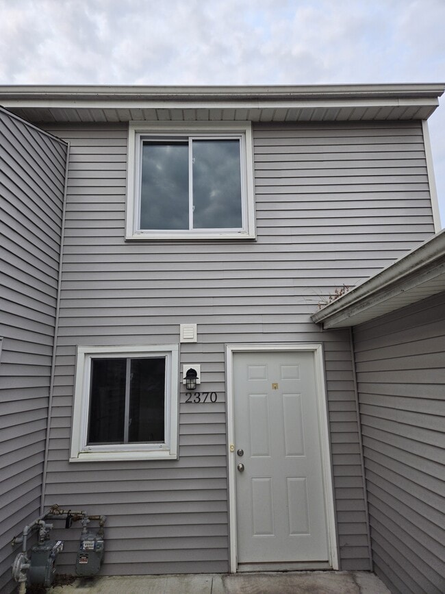 Photo - 2370 Manitowoc Rd