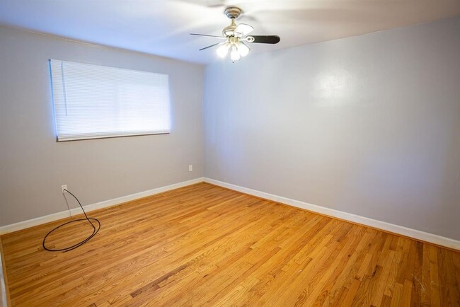 Master Bedroom - 2525 Westwood Northern Blvd Townhome