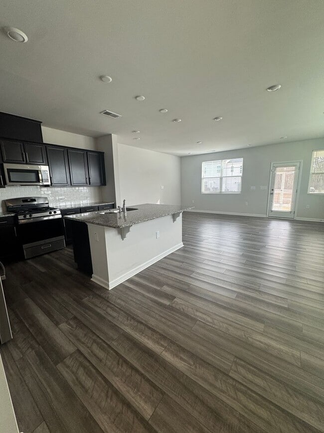 Photo - Beautiful & Spacious Home for Rent