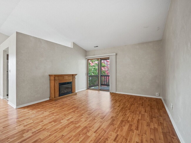 Photo - 216 Stoneybrook Ln Unit 2C