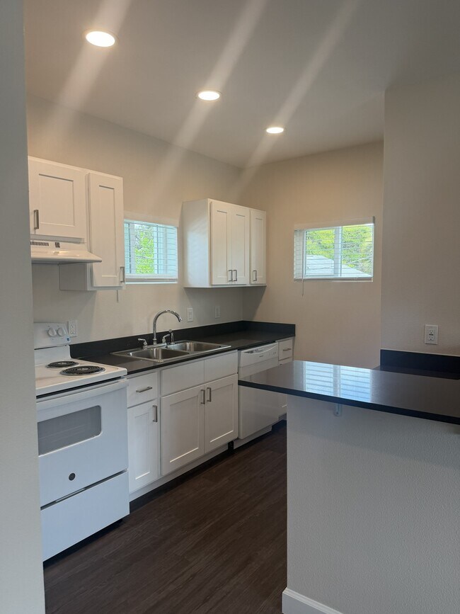 Photo - 3458 14th Ave S Unit 3460