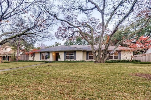 Photo - 4526 Myerwood Ln