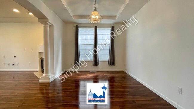 Photo - Step Inside To This Spacious & Comfortable 3-Bedroom Home!