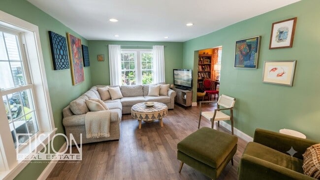 Photo - Modern Renovation Meets Classic Burlington Charm in this 4 Bed/3 Bath Home!