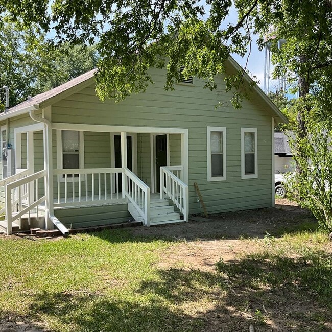 Building Photo - 317 N Naid St Rental