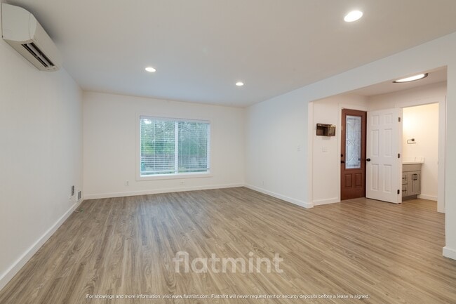 Photo - 20005 25th Ave NE