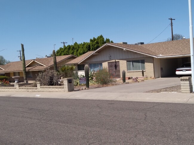 Photo - 6734 N 19th St