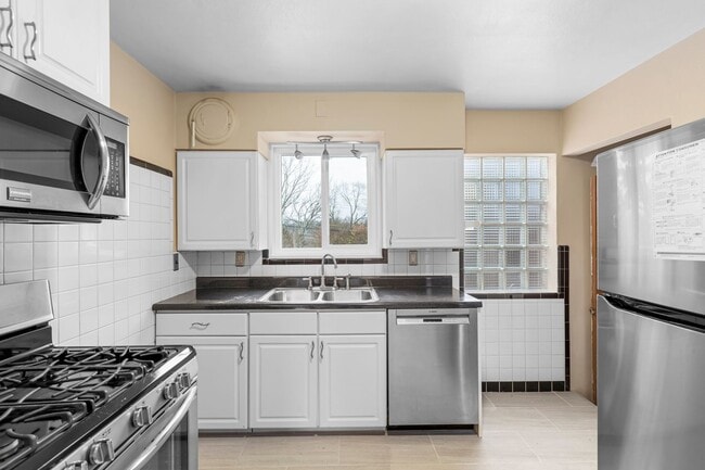 Photo - COMING SOON - Cozy & Charming Crestwood Single Family Home!
