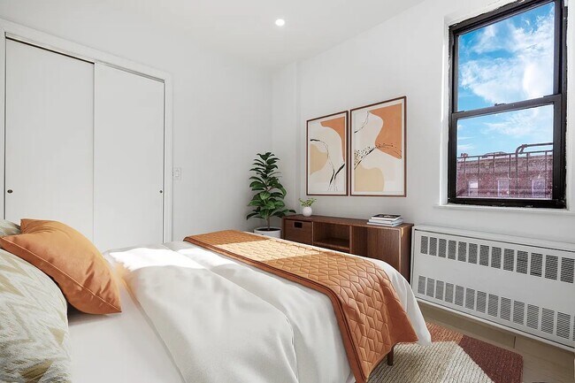 Photo - 83 Saint Mark's Place Unit 3F