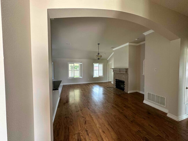 Photo - 1630 Cedar Elm Dr