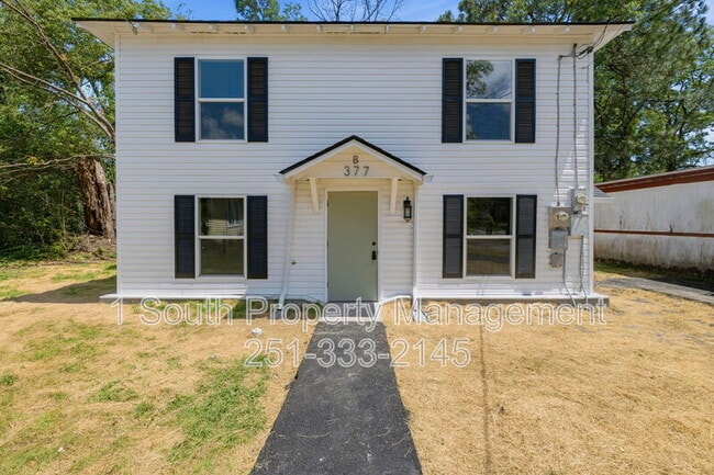 Building Photo - 377 Tuttle Ave