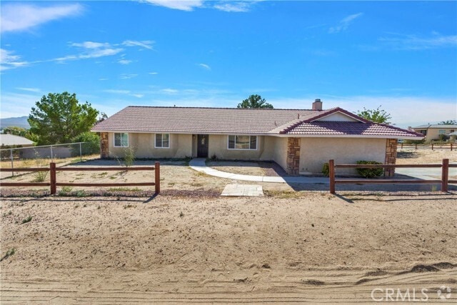 Building Photo - 26665 Lakeview Dr Rental
