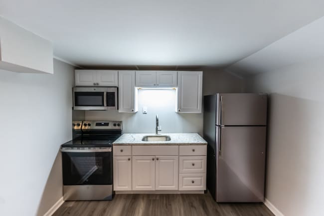 Photo - 586 Oakside Dr SW Unidad B