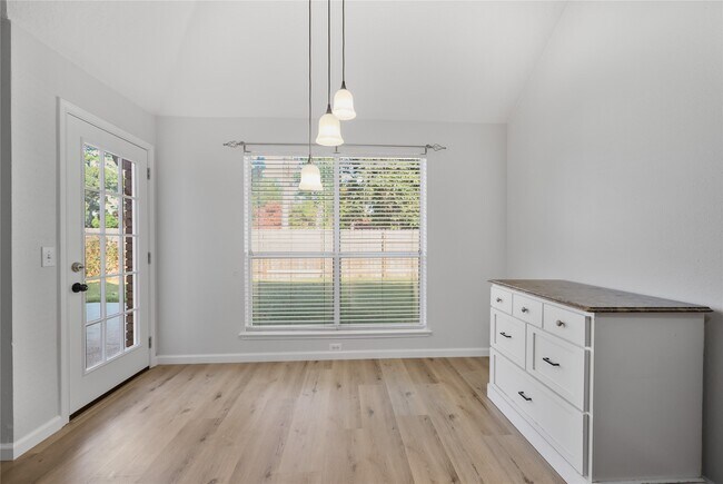 Photo - 19134 Milloak Dr