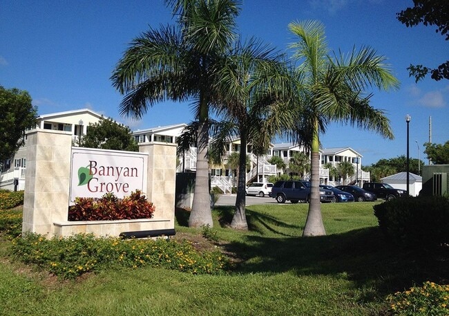 Building Photo - Banyan Grove Apartments